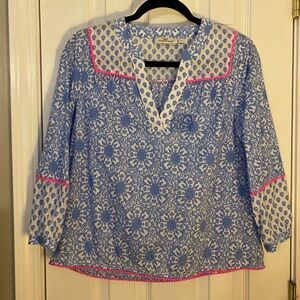 Women’s Vineyard Vines blouse size small